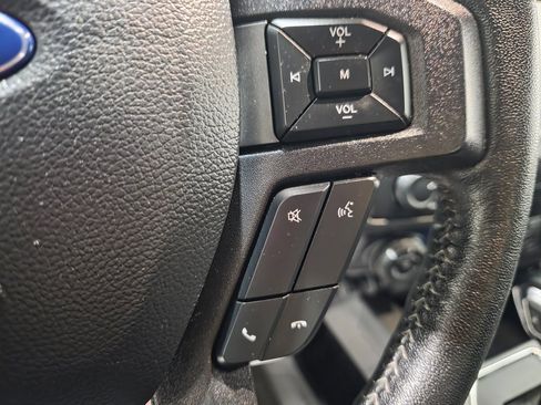 Used 2020 Ford F150 XLT w/ Equipment Group 302A Luxury image 6