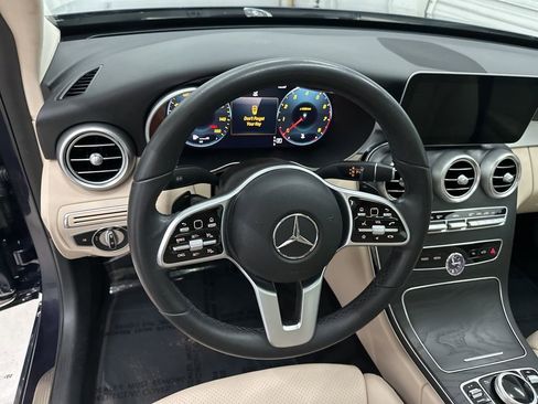 Used 2019 Mercedes-Benz C 300 Sedan image 10