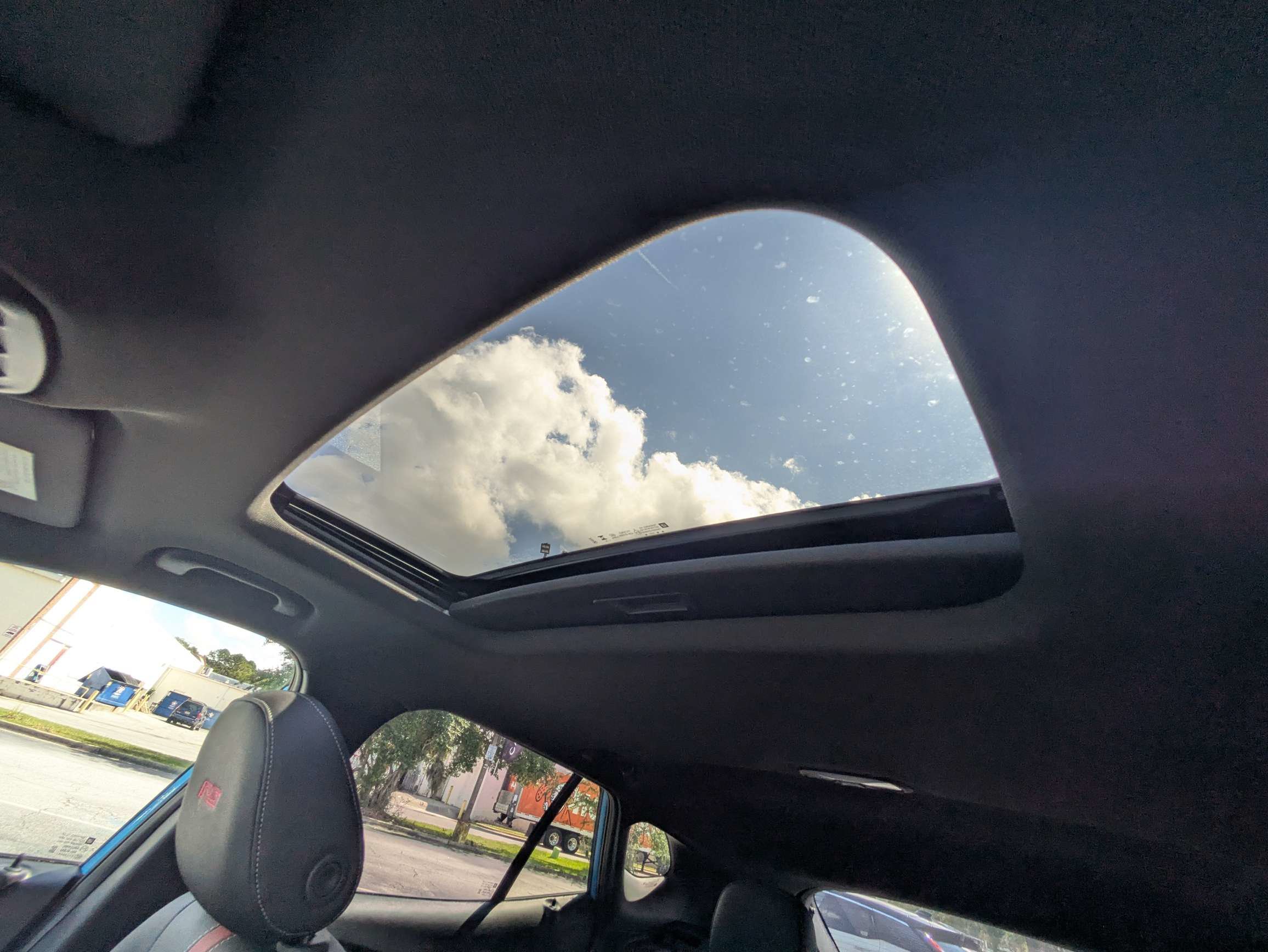 New 2026 Chevrolet Trax RS w/ Sunroof Package FWD image 12