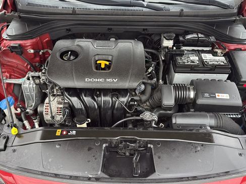 Used 2017 Hyundai Elantra Value Edition image 24