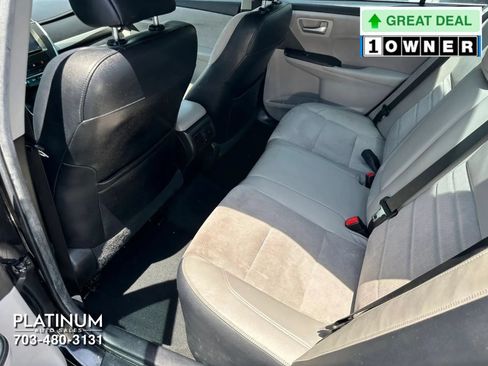 Used 2015 Toyota Camry XSE w/ Moonroof Package FWD image 15