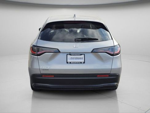 New 2026 Honda HR-V LX image 8