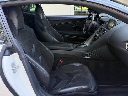 Used 2019 Aston Martin DBS Superleggera image 55