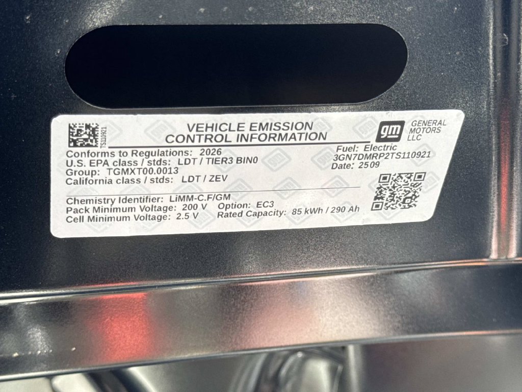Used 2026 Chevrolet Equinox EV LT FWD image 20