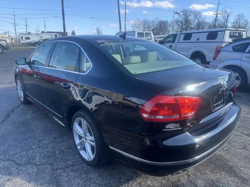 Used 2014 Volkswagen Passat TDI SE image 5