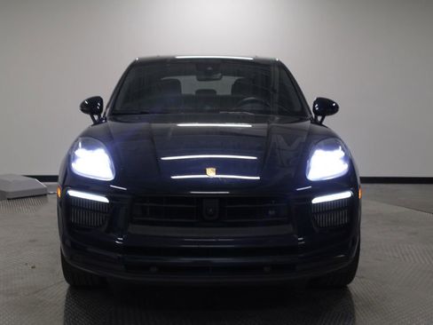 Certified 2022 Porsche Macan S AWD/4WD image 10