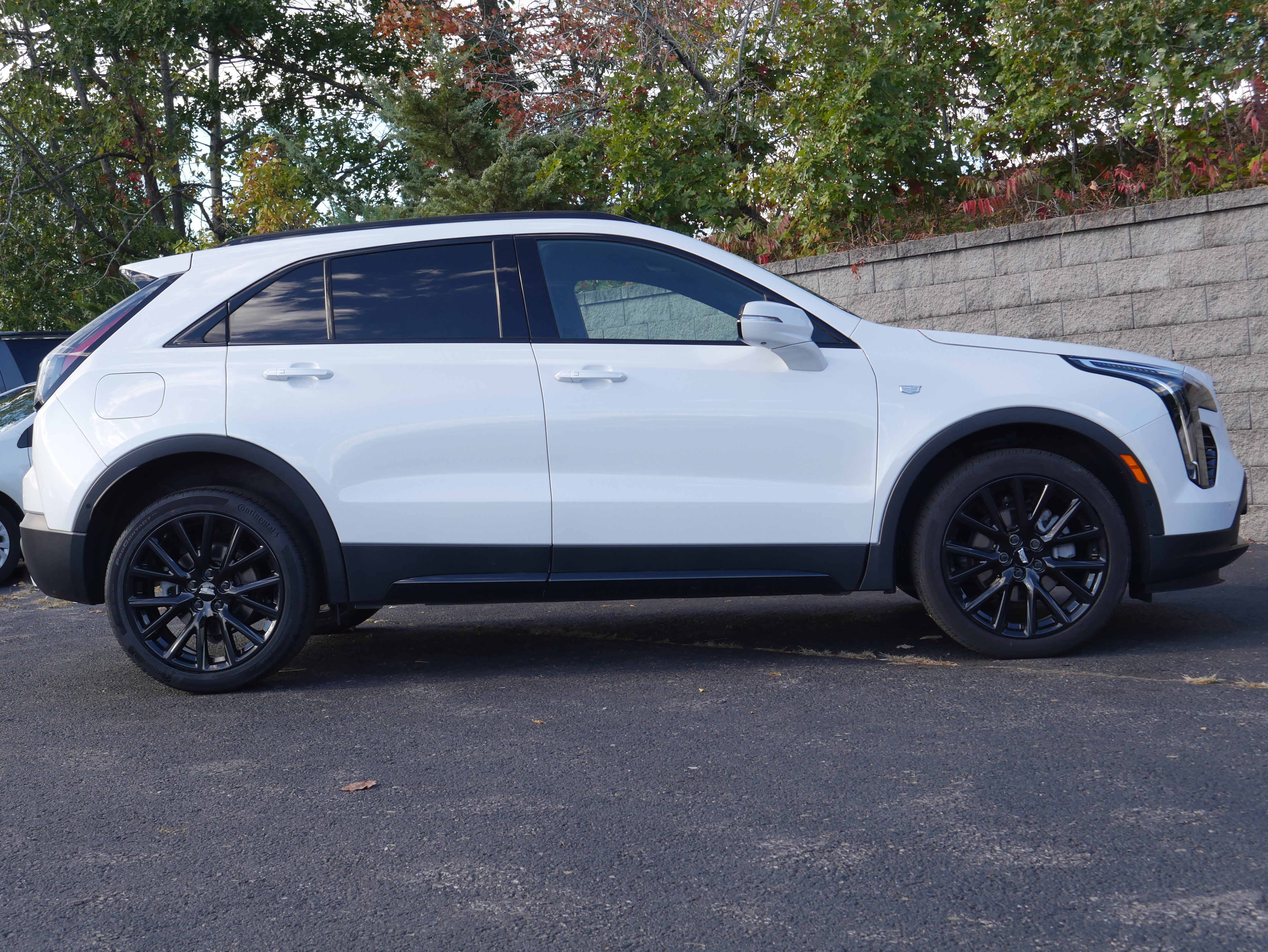 Used 2023 Cadillac XT4 Sport AWD/4WD image 8