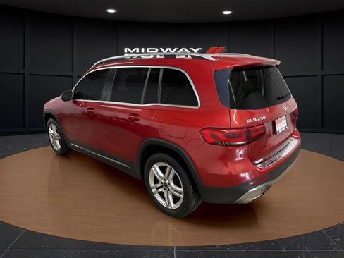 Used 2020 Mercedes-Benz GLB 250 4MATIC image 3