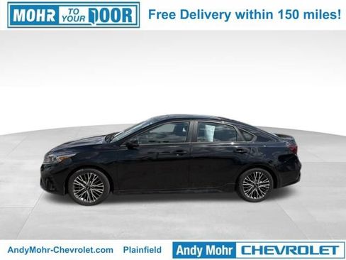 Used 2023 Kia Forte GT-Line w/ GT-Line Premium Package FWD image 2