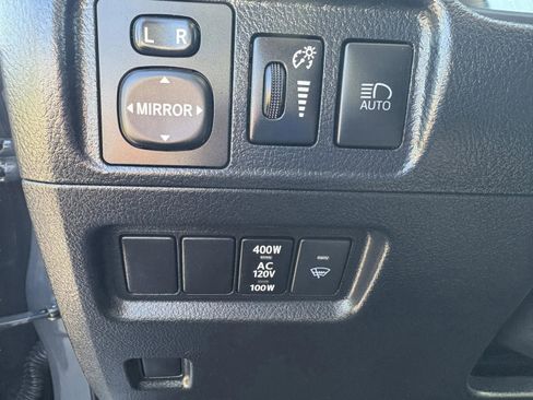 Used 2024 Toyota 4Runner SR5 image 18