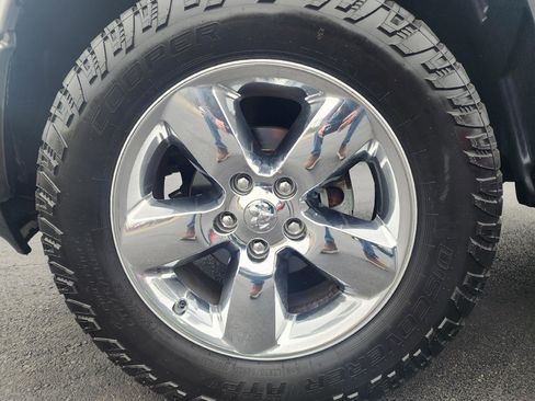 Used 2016 RAM 1500 Big Horn image 17