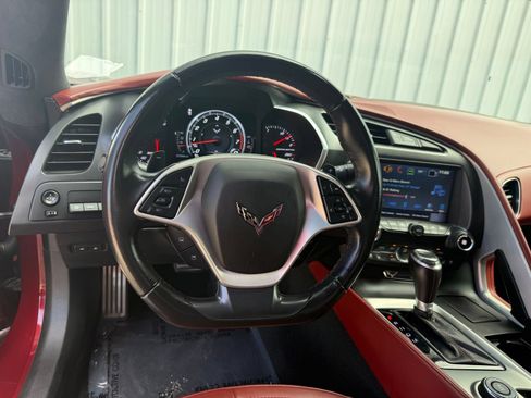 Used 2017 Chevrolet Corvette Stingray Coupe RWD image 10