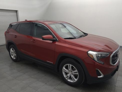 Used 2020 GMC Terrain SLE FWD image 11