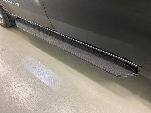 New 2024 Jeep Wagoneer L Series II w/ Convenience Group I image 11