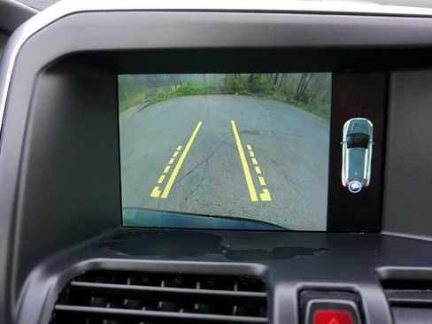 Used 2015 Volvo XC60 T5 Platinum image 20