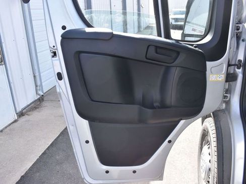 New 2025 RAM ProMaster 2500 w/ Convenience Group image 12