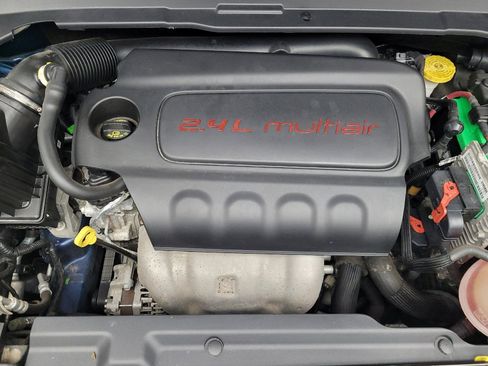 Used 2018 Jeep Compass Sport AWD/4WD image 30