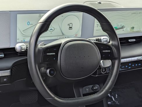 Certified 2024 Hyundai Ioniq 5 SE RWD image 17