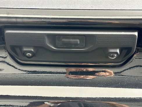 Used 2023 Chevrolet Silverado 1500 LT image 29