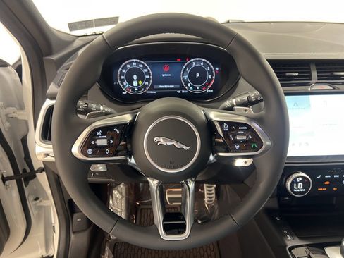 New 2024 Jaguar E-PACE R-Dynamic SE image 14