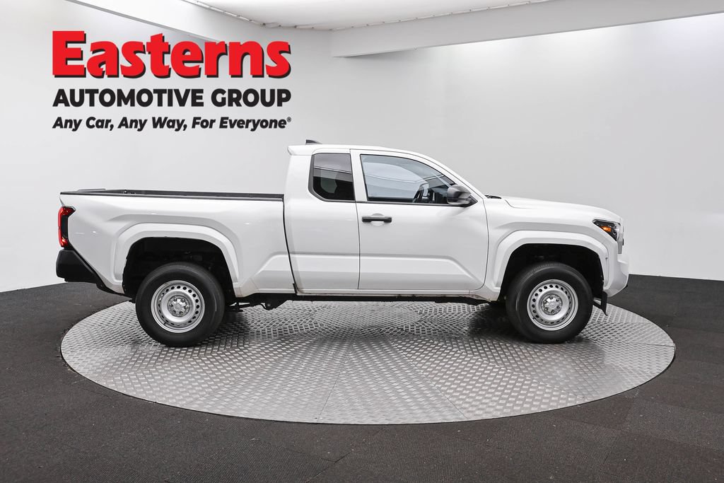 Used 2024 Toyota Tacoma SR RWD image 5