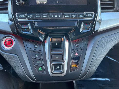 Used 2023 Honda Odyssey Sport image 25