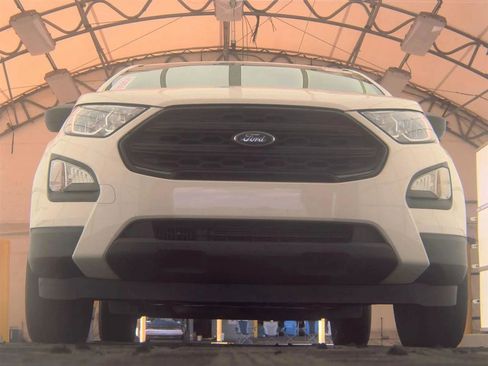 Used 2018 Ford EcoSport S image 3