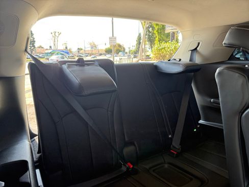 Used 2022 INFINITI QX60 Luxe w/ Cargo Package image 18