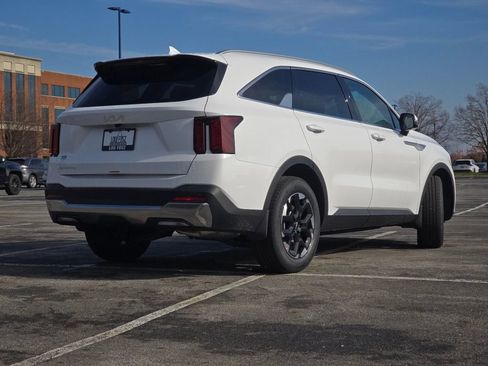 New 2026 Kia Sorento S image 16