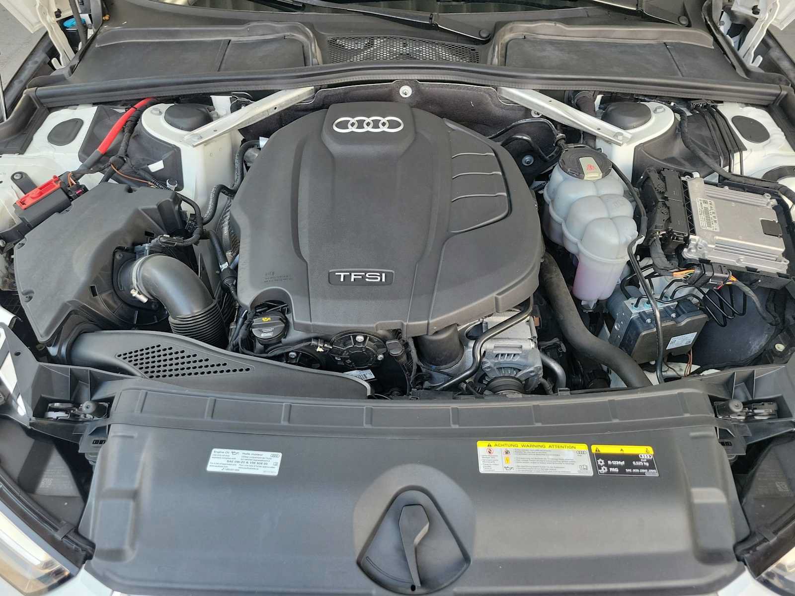 Used 2019 Audi A4 2.0T Premium w/ Convenience Package FWD image 13
