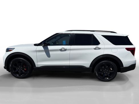 Used 2023 Ford Explorer ST w/ Equipment Group 401A AWD/4WD image 2