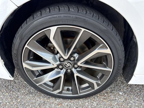 Used 2021 Toyota Corolla SE FWD image 10