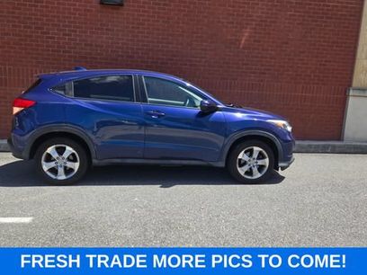 Used 2016 Honda HR-V EX