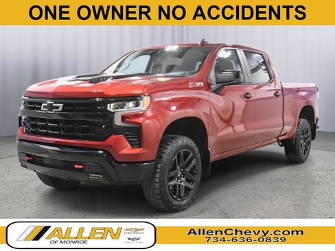 Used 2023 Chevrolet Silverado 1500 LT Trail Boss w/ Protection Package AWD/4WD image 1