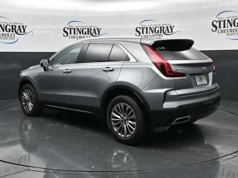 Used 2025 Cadillac XT4 Premium Luxury FWD image 5