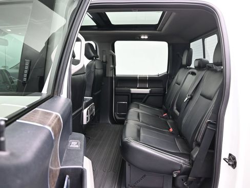 Used 2021 Ford F250 Lariat w/ Tremor Off-Road Package AWD/4WD image 11