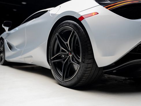 Used 2018 McLaren 720S image 62