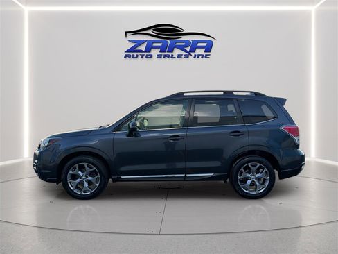 Used 2017 Subaru Forester 2.5i Touring AWD/4WD image 4