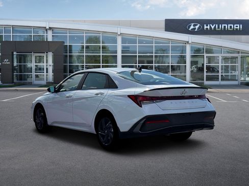 New 2026 Hyundai Elantra Sport FWD image 5