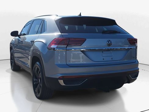 Used 2020 Volkswagen Atlas Cross Sport SEL image 7