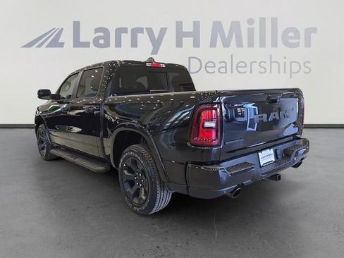 New 2026 RAM 1500 Big Horn AWD/4WD image 3