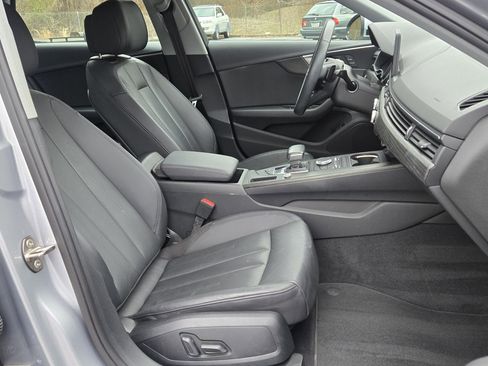 Used 2019 Audi A4 2.0T Premium w/ Convenience Package image 16