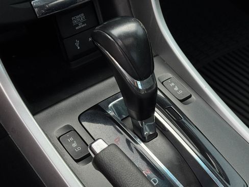 Used 2013 Honda Accord EX-L image 18