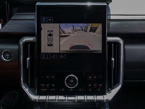 Used 2024 GMC Acadia Elevation AWD/4WD image 30