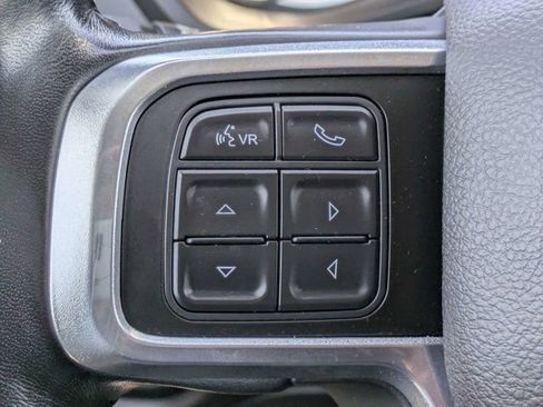 Used 2021 RAM 2500 Laramie w/ Chrome Appearance Group AWD/4WD image 25