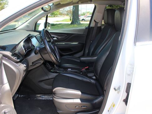 Used 2018 Buick Encore Preferred FWD image 13