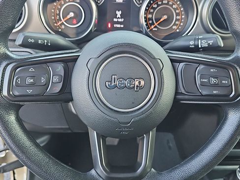 Used 2022 Jeep Wrangler Unlimited Sport AWD/4WD image 20