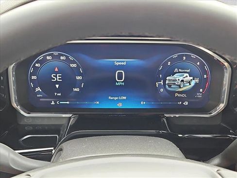 New 2026 Chevrolet Silverado 2500 ZR2 image 11