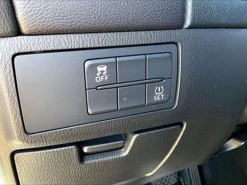 Used 2017 MAZDA MAZDA6 Touring w/ Touring Premium Package image 31