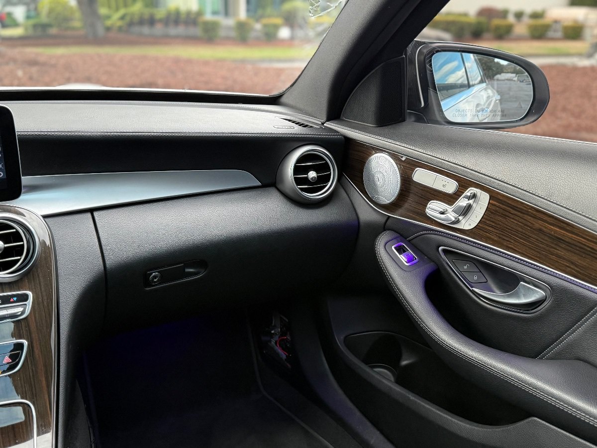Used 2020 Mercedes-Benz C 63 AMG Sedan w/ Multimedia Package image 17